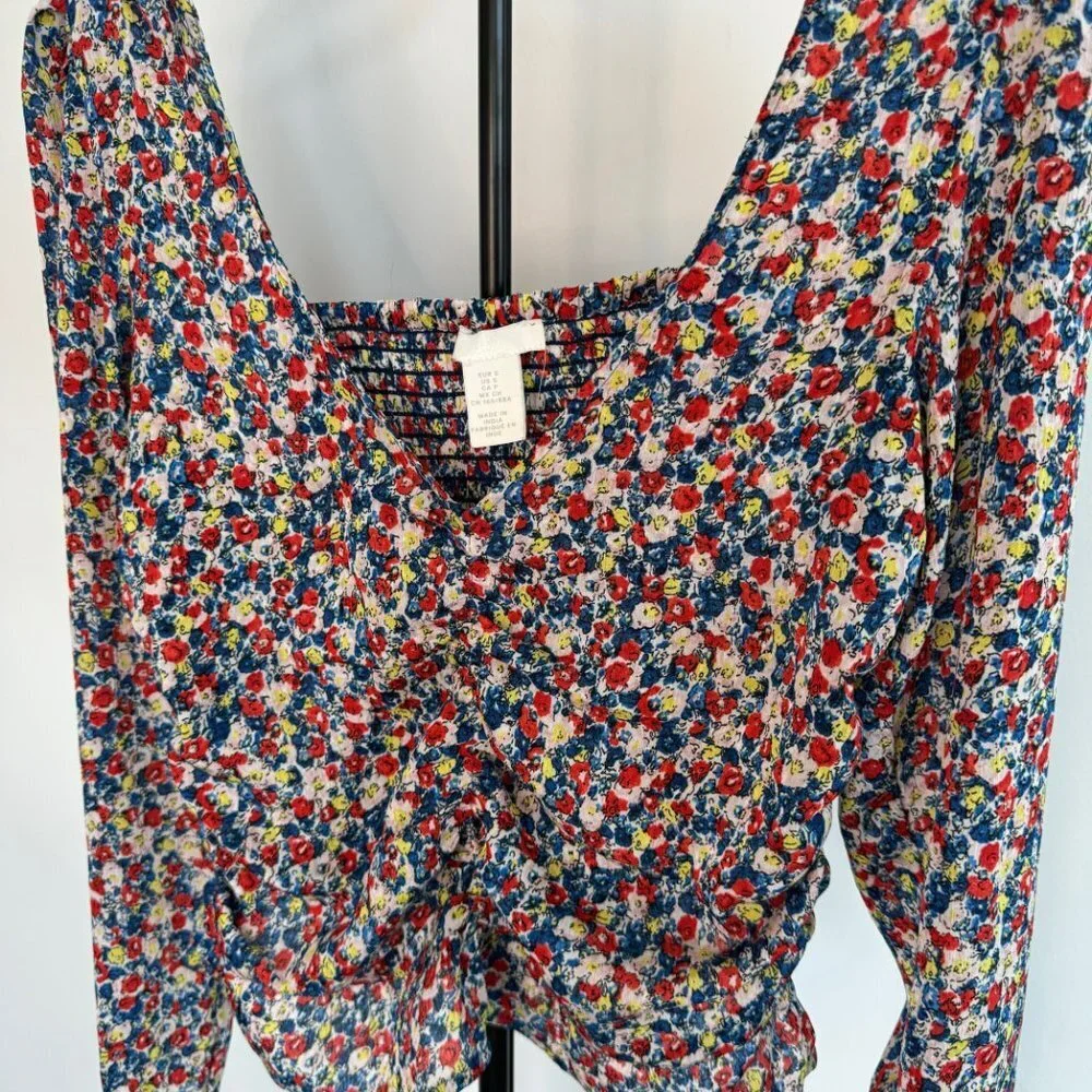 H&M | Puff-Sleeved Peplum Blouse | Floral | Size S​​ - Picture 5 of 6
